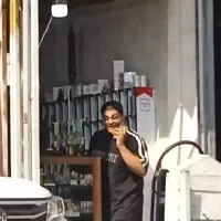 اجاره-مغازه-تجاری-به-متراژ-6-متر