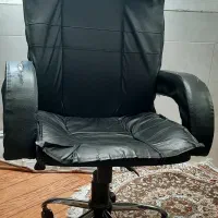 صندلی اداری مدیریتی سالم