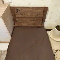 تخت جوان یا بزرگسال طرح آدیداس|تخت و سرویس خواب|تهران, سردارجنگل|دیوار