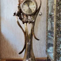 ساعت ایستاده