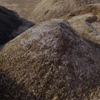 انواع خاک باغچه،ماسه بادی،سرندشده،شن بادومی|خدمات باغبانی و درختکاری|کرج, گلشهر|دیوار