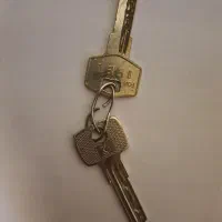 پیدا شدن دو عدد کلید