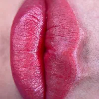 به چند مدل برای آرایش دائم نیازمندم