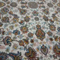 یه عدد فرش ۶متری سالم سالم ۸