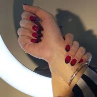 ناخن کار  اصفهان لمینت ، کاشت ، طراحی ،