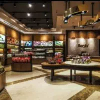 ۳۰۰متر تجاری (۲۰۰ متر کف + ۱۰۰متر بالکن)