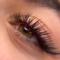 اکستنشن مژه با تخفیف ویژه