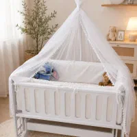 گهواره کنار مادر و گهواره سنتی