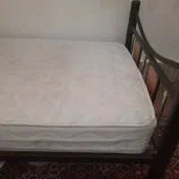 تخت تک نفره همراه با خوشخواب