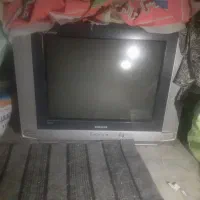 تلوزیون ۲۱ همرا دستگاه دیجیتال با کنترل