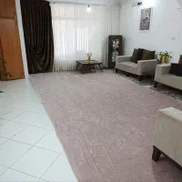 ۹۰ متری طبقه اول