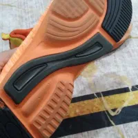 کتونی اسپرت سایز ۳۹|کیف، کفش، کمربند|نسیم‌شهر, |دیوار