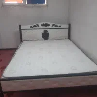 تخت فلزی شیک با تشک رویال|تخت و سرویس خواب|شاهین‌شهر, مسکن مهر|دیوار