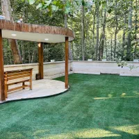 ویلا لاکچری باغبادران|اجارهٔ کوتاه‌مدت ویلا و باغ|اصفهان, باغ دریاچه|دیوار