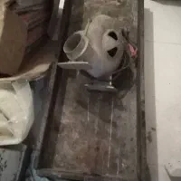 یک عدد منقل کبابی با موتور