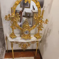 آیینه و شمعدان