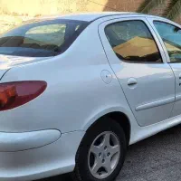پژو 206 SD. V8 سفارشی مدل۹۰ سفیدتمیز|خودرو سواری و وانت|شیراز, قالیشویی|دیوار