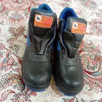 کفش ایمنی جنس عالی۴۱پایارا۸۰۰|کیف، کفش، کمربند|اهواز, کوی رمضان|دیوار