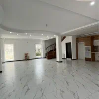 فروش ویلا ۱۸۰ متری شهرکی سه خواب مستر