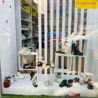 ویترین و میز مغازه کفش فروشی|فروشگاه و مغازه|محلات, |دیوار