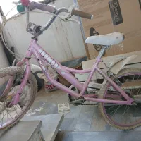 دوچرخه صورتی رنگ سالم|دوچرخه، اسکیت، اسکوتر|کرج, حسن آباد|دیوار