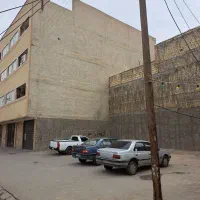زمین با پروانه ۵ سقف