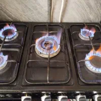 اجاق گاز ۵شعله و سالم و پر قدرت