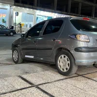 پژو 206 کم کار در حد