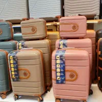 چمدان فایبرنشکن خارجی|کیف، کفش، کمربند|قم, باجک یک|دیوار