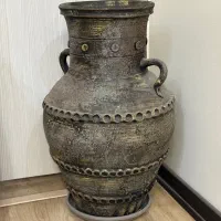 گلدان کوزه ای