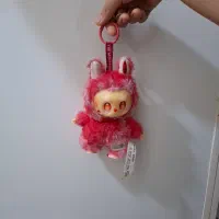 رنگ صورتی و سکرت