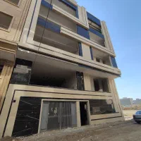 آپارتمان ۱۱۰ متری سند دار شهرک کمالشهر