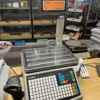 ترازوی رادین در حد نو