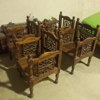 صندلی سنتی ۴ عدد|مبلمان خانگی و میز عسلی|تهران, فلسطین (میدان انقلاب)|دیوار
