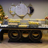 فینگرفود، پک پذیرایی و دفاعیه،کیک و چیدمان