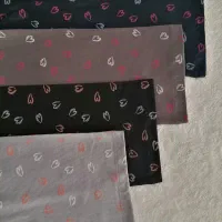 تیشرت|لباس|قم, چهل درخت‎|دیوار