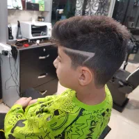 پیرایش مردانه ماهر و مبتدی|استخدام درمانی، زیبایی، بهداشتی|اصفهان, شهرستان|دیوار