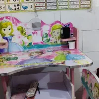 میز و صندلی