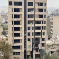 ۳۵۰ متر مربع-دانشکده