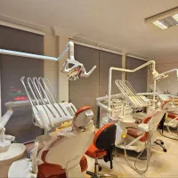 منشی و دستیار مطب دندانپزشکی