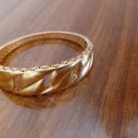 گردنبندودستبند