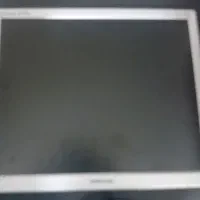 مانیتور 17 سامسونگ کاملا سالم و تمیز