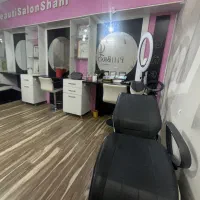 واگزاری سالن زیبایی فول امکانات بر خیابان اصلی|اجارهٔ دفتر کار، اتاق اداری، مطب|قم, هفت تیر|دیوار