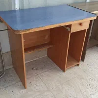 میز تحریر و میز کامپیوتر|میز تحریر و کامپیوتر|تربتحیدریه, فرمانداری|دیوار