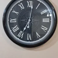 ساعت دیواری چوبی