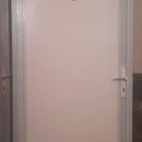 درب پارتیشنی در حد نو