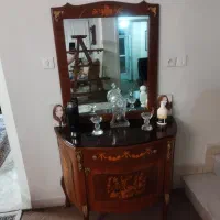 آینه کنسول و ۲عدد استند گیاه