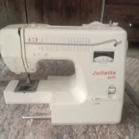 چرخ خیاطی وگلدوزی