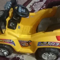 ماشین شارژی کودک|اسباب‌بازی بچه|خمینی‌شهر, |دیوار