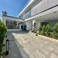 ویلاتریبلکس مدرن/۳۰۰م/نوارساحلی/استخرداخلی|فروش خانه و ویلا|سرخرود, |دیوار